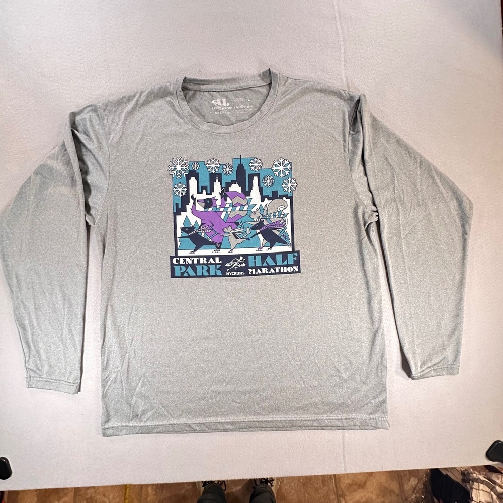 Leslie Jordan NYCRUNS Central Park Half Marathon Grey Long Sleeve Shirt Large